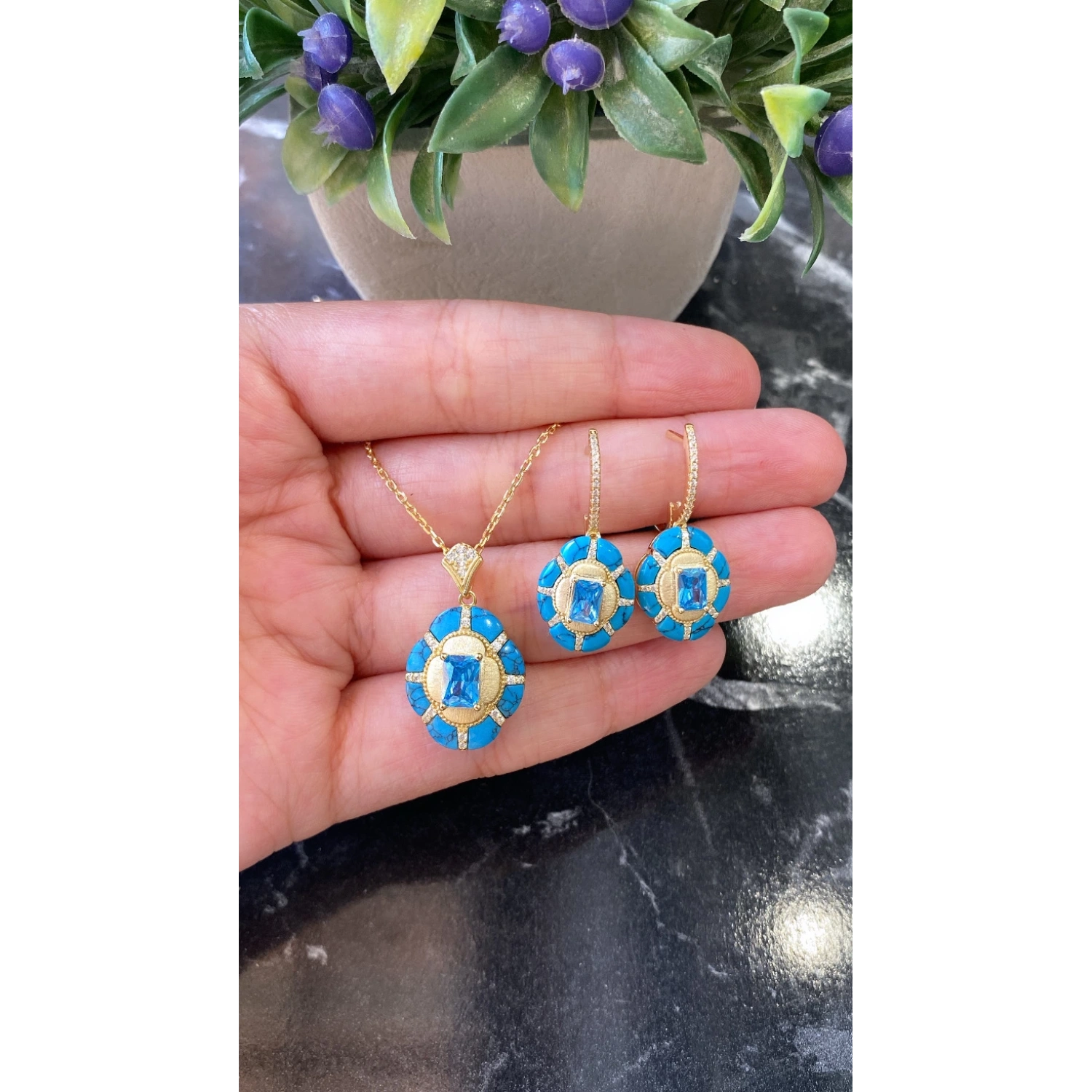 Firuze Aquamarin Madalyon Küpe