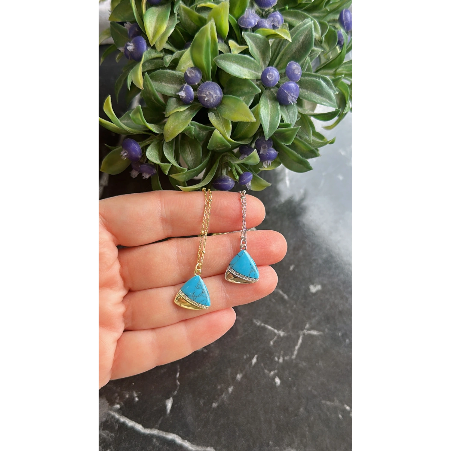 Firuze Tria Plaka Kolye