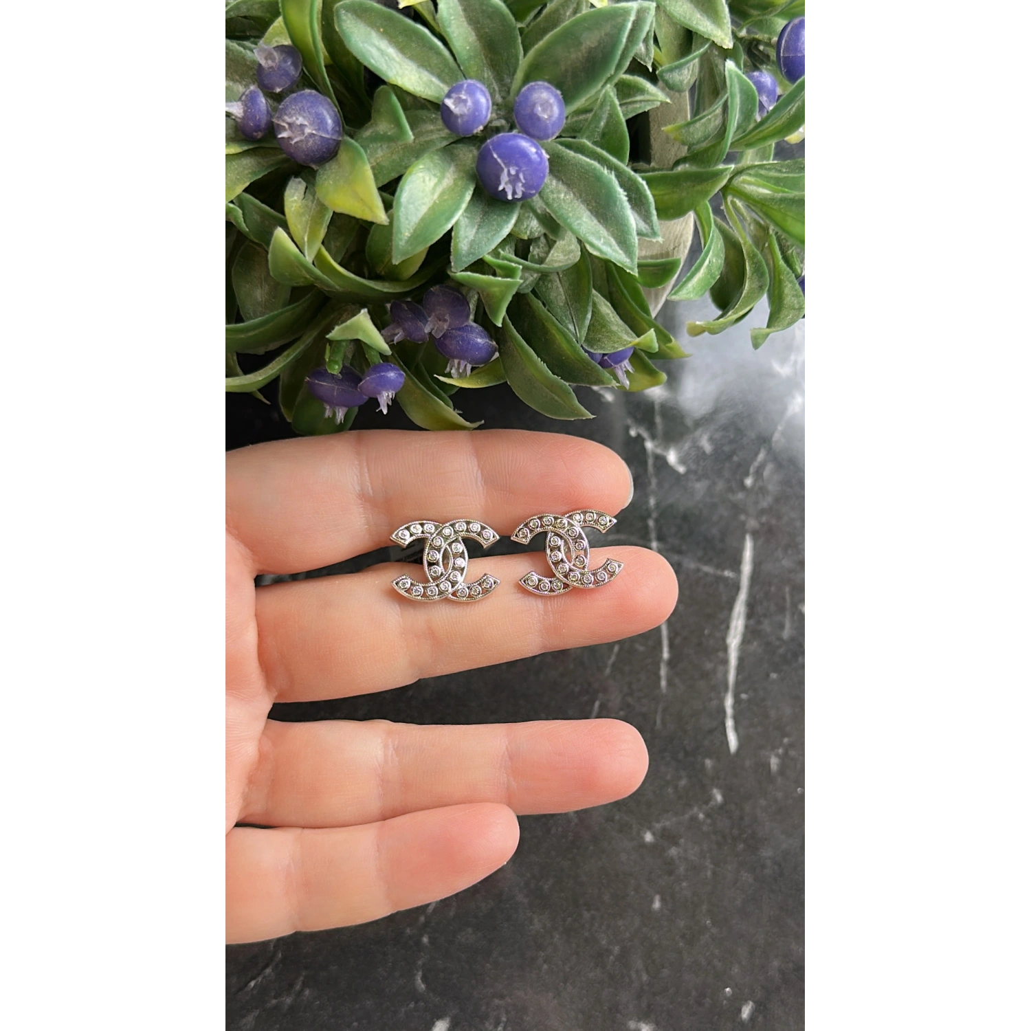 Gömme Taş Channy Küpe