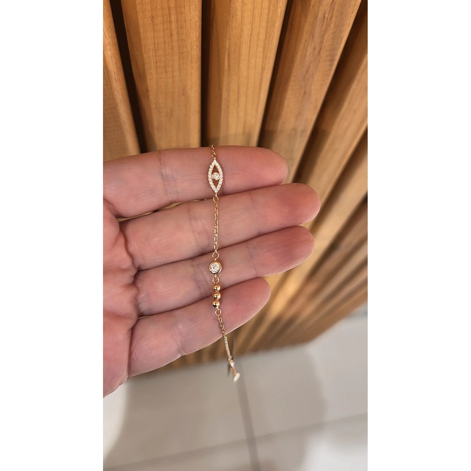 Göz Detaylı 3 Top Zincir Bileklik