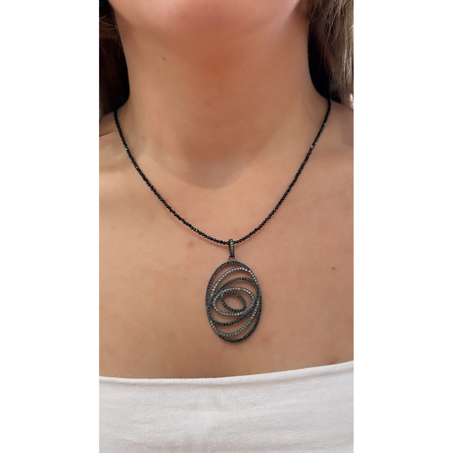 Ham Elmas-Siyah Pırlanta Taşlı İçiçe Göz Kolye Ucu