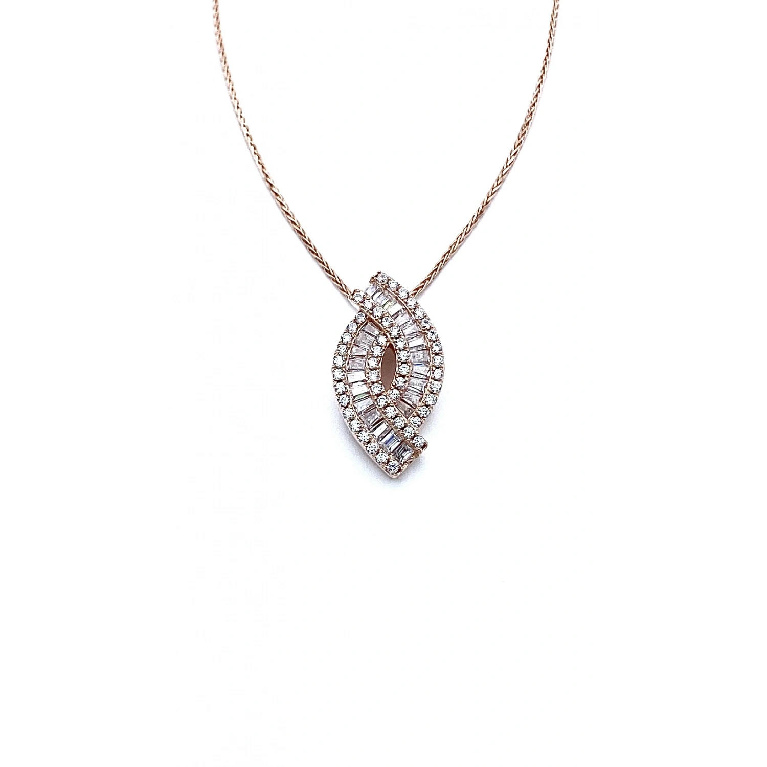 Kenarları Taşlı Baget Kolye