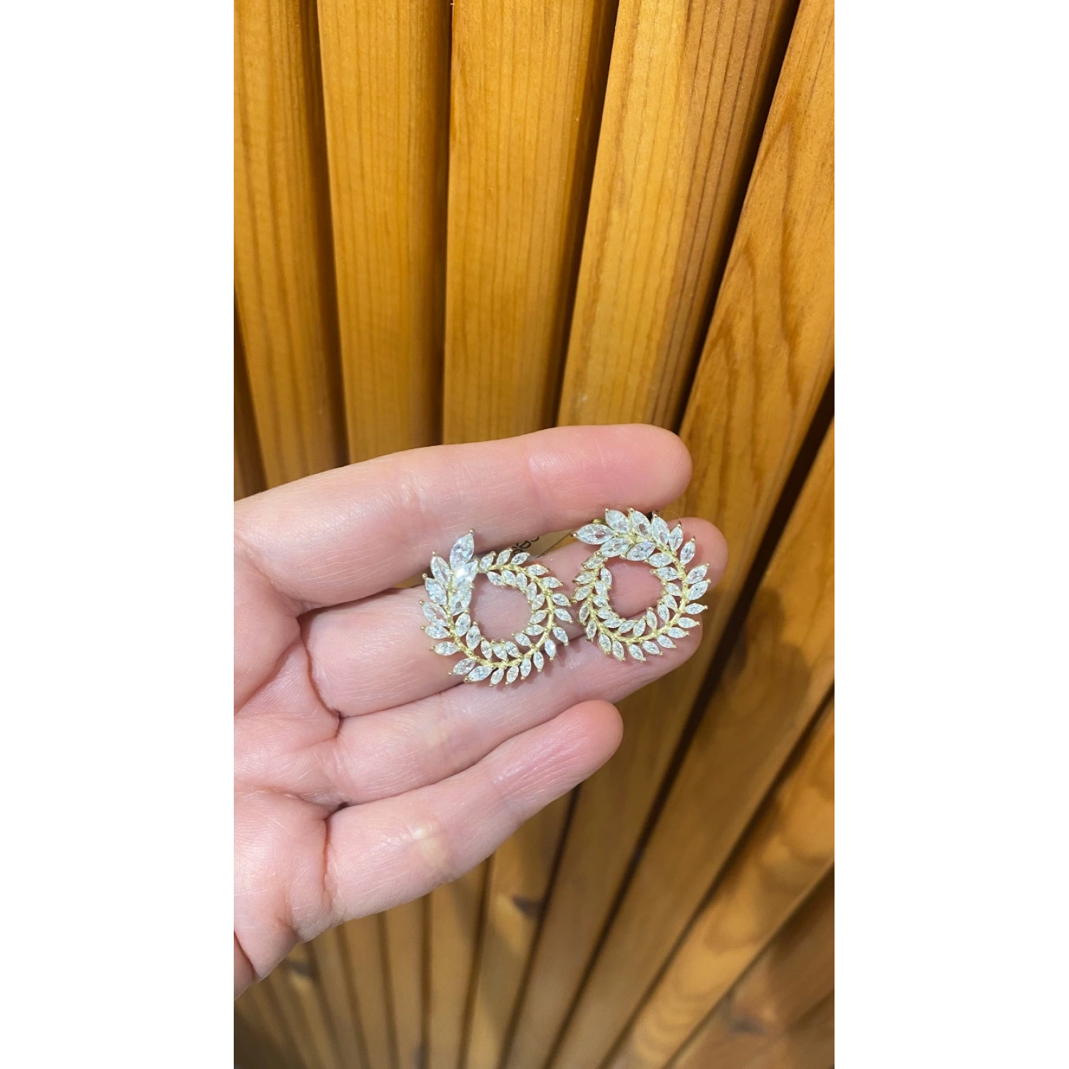 Markiz Çelenk Küpe