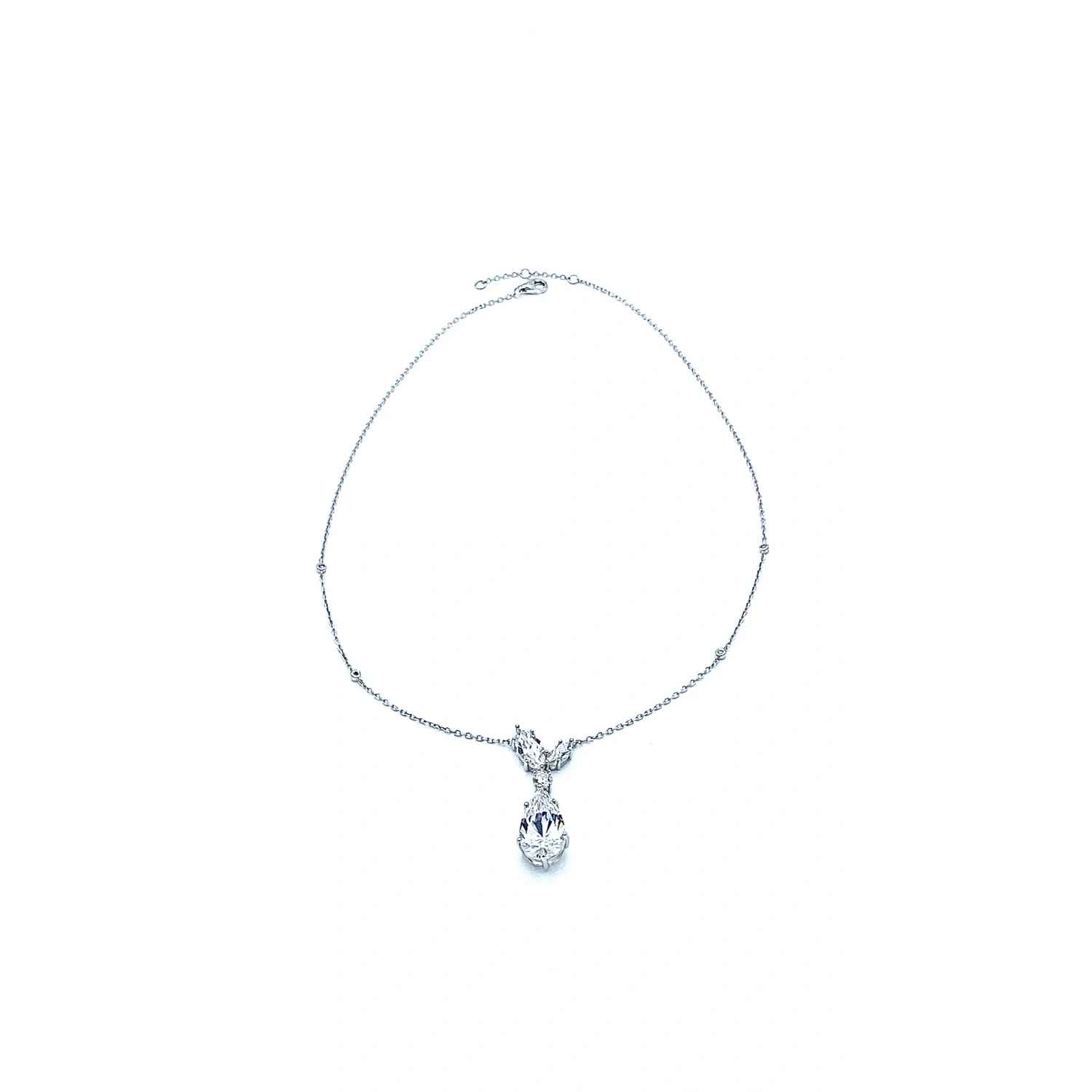 Markiz Yaprak Damla Kolye