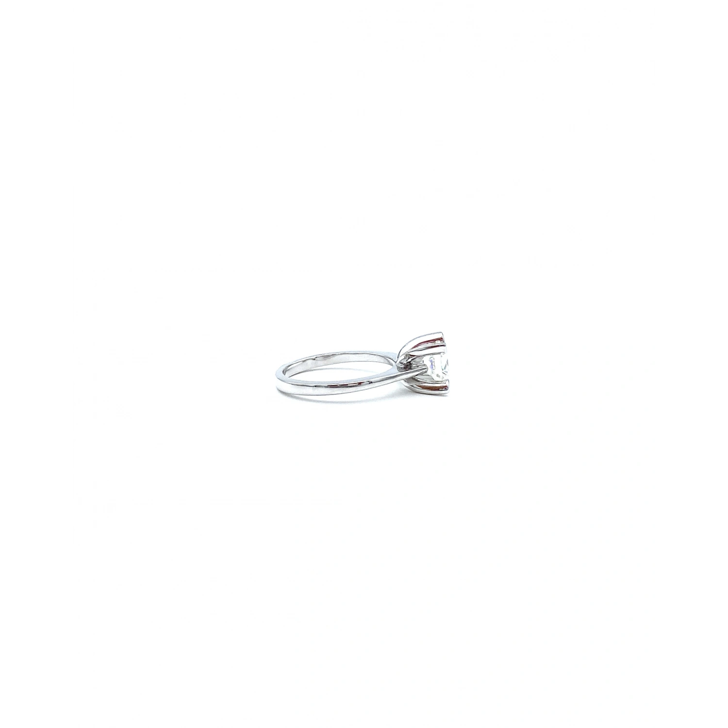 Mozanit 1,25ct 4 Badem Tırnak Tektaş Yüzük