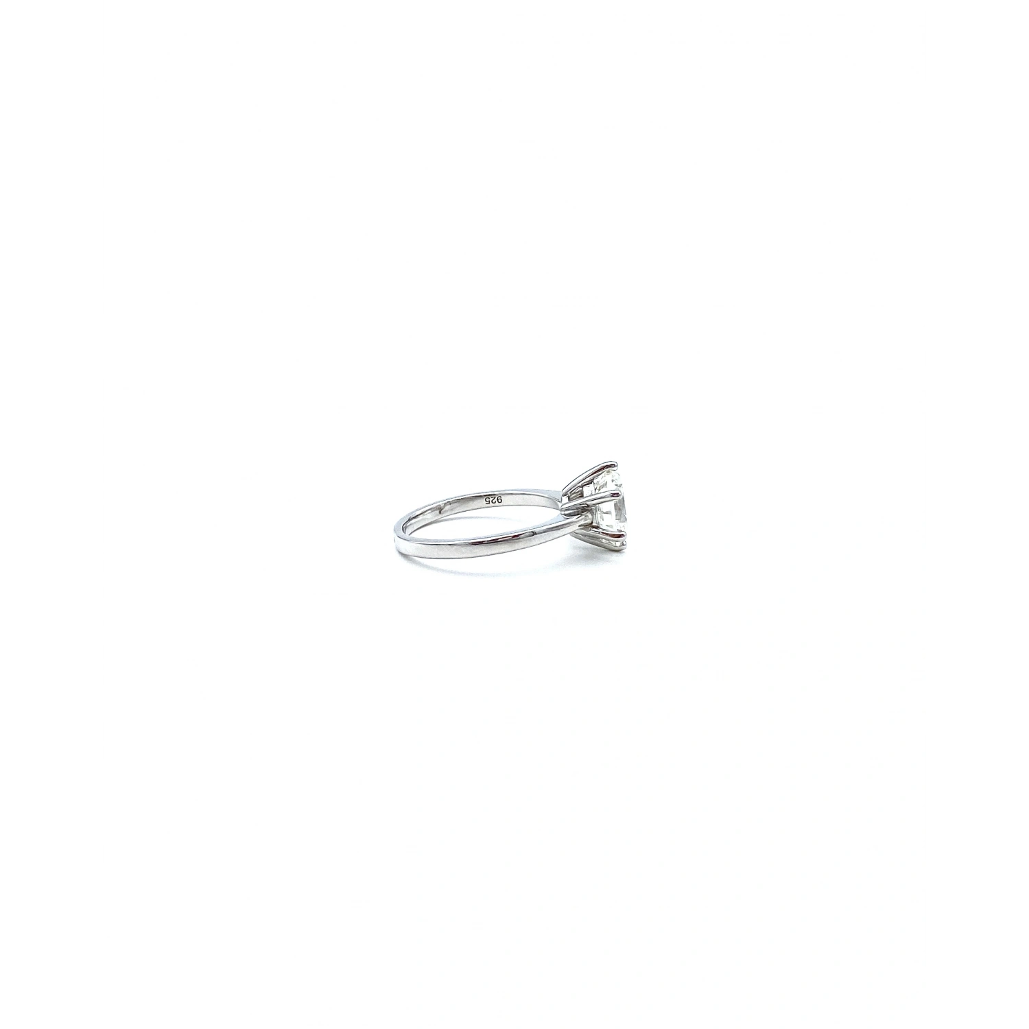 Mozanit 2.5ct 6 Tırnak Tektaş Yüzük