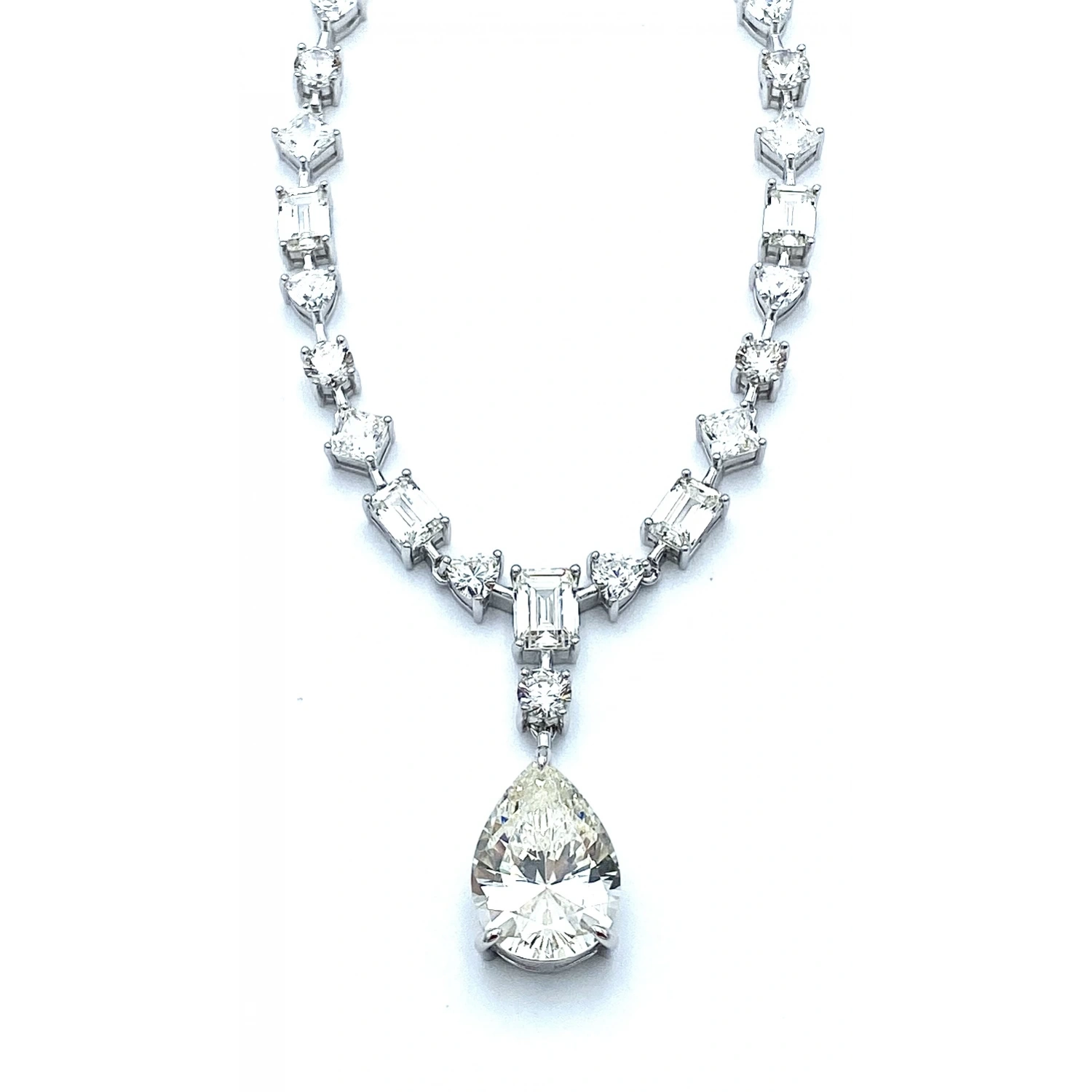 Mozanit Geo Çubuklu Damla Gerdanlık Kolye