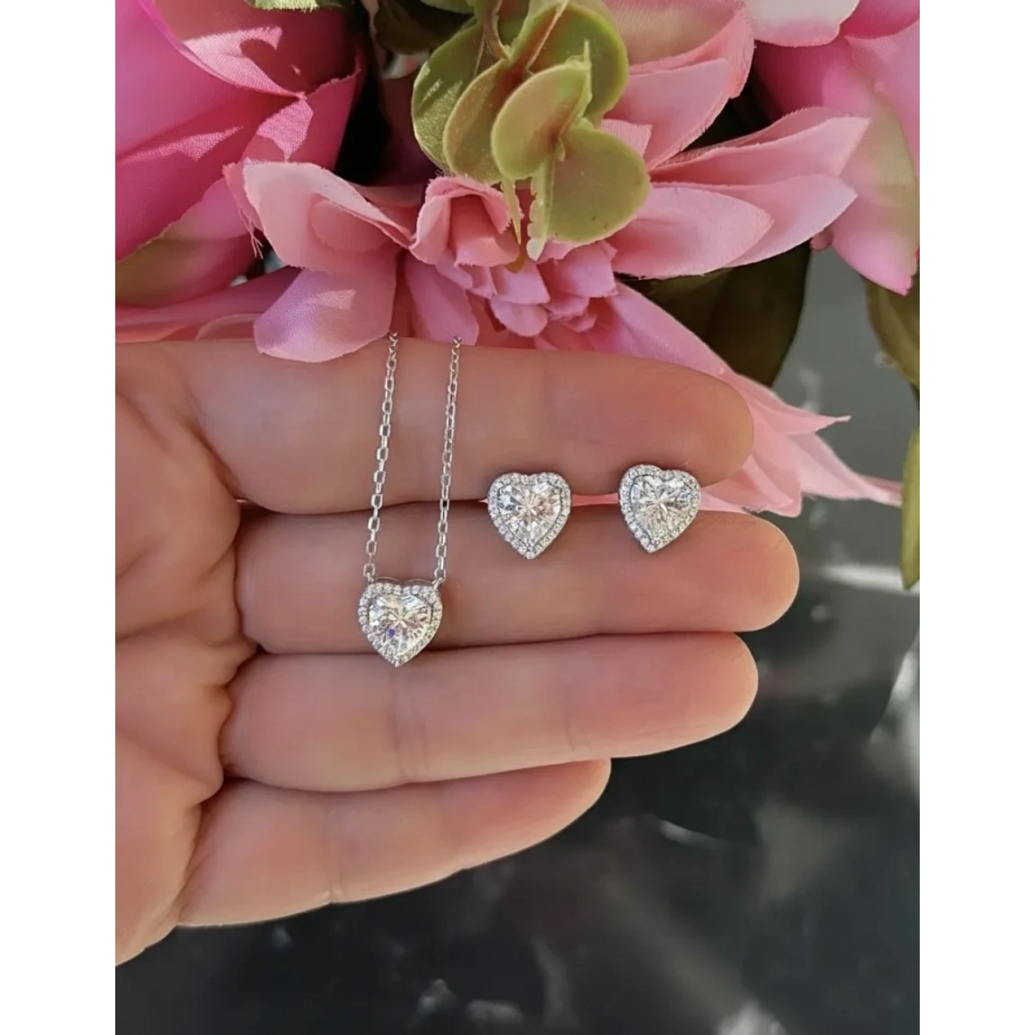 Mozanit Love Aro Kolye