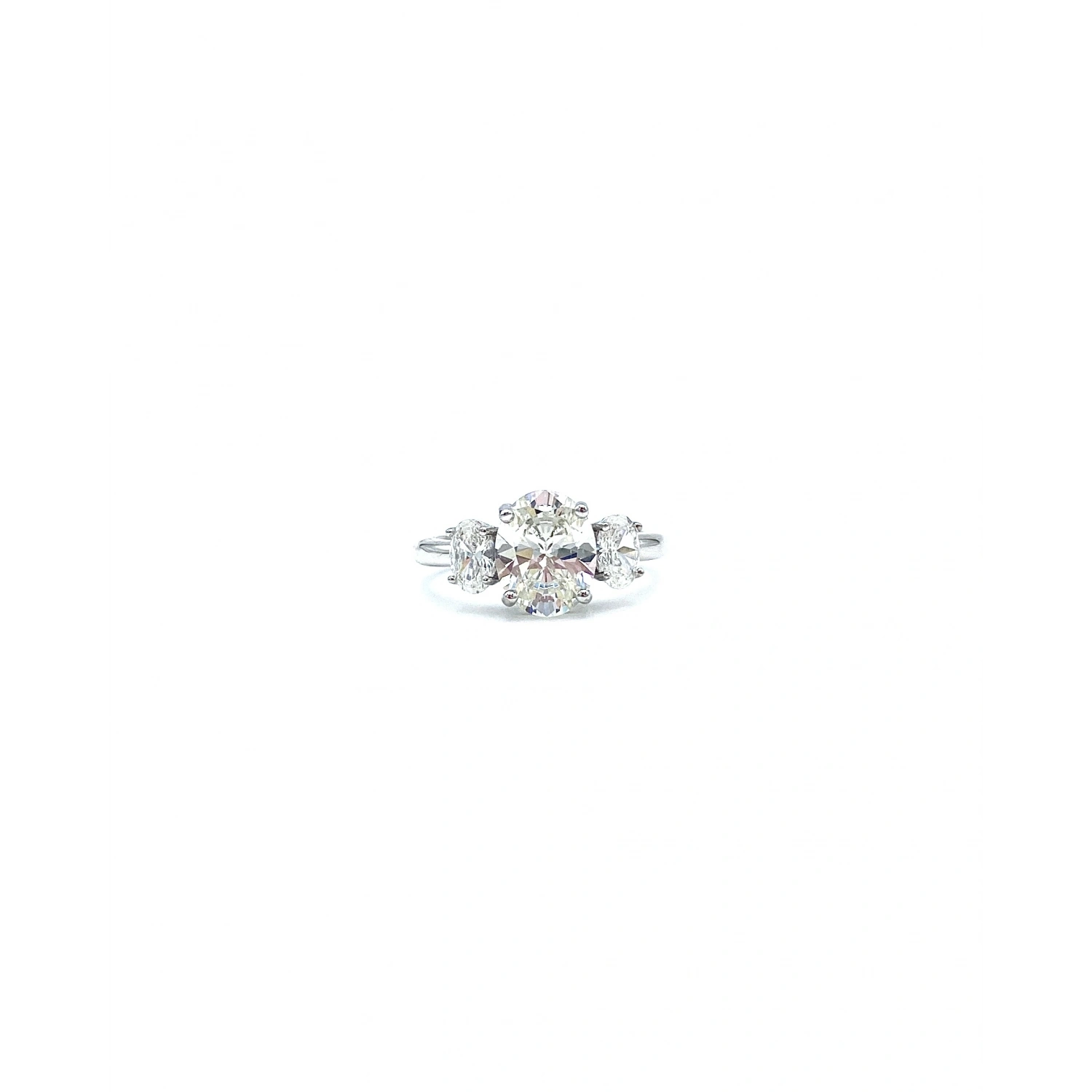 Mozanit Oval Tria Yüzük