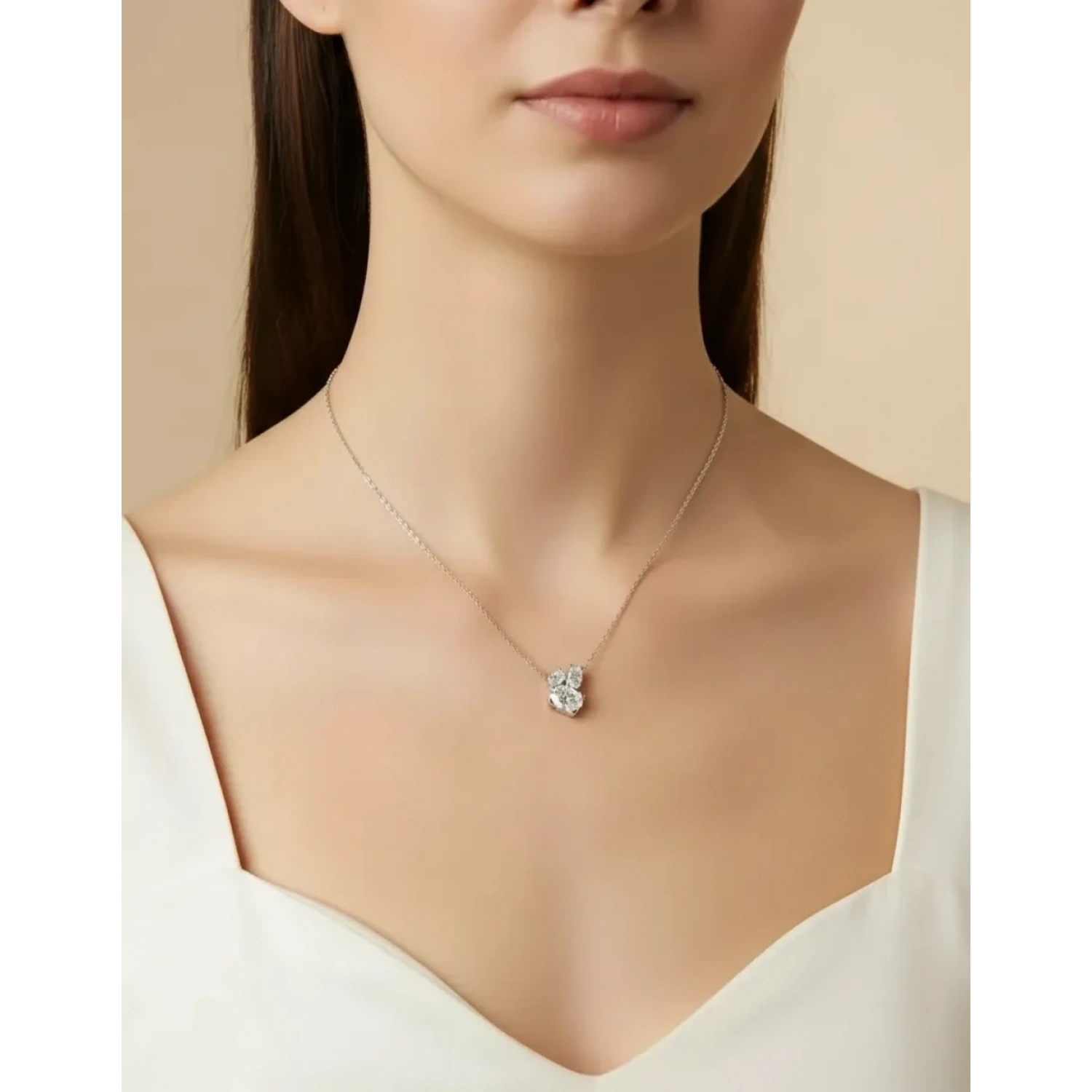 Mozanit Oval Trio Kolye