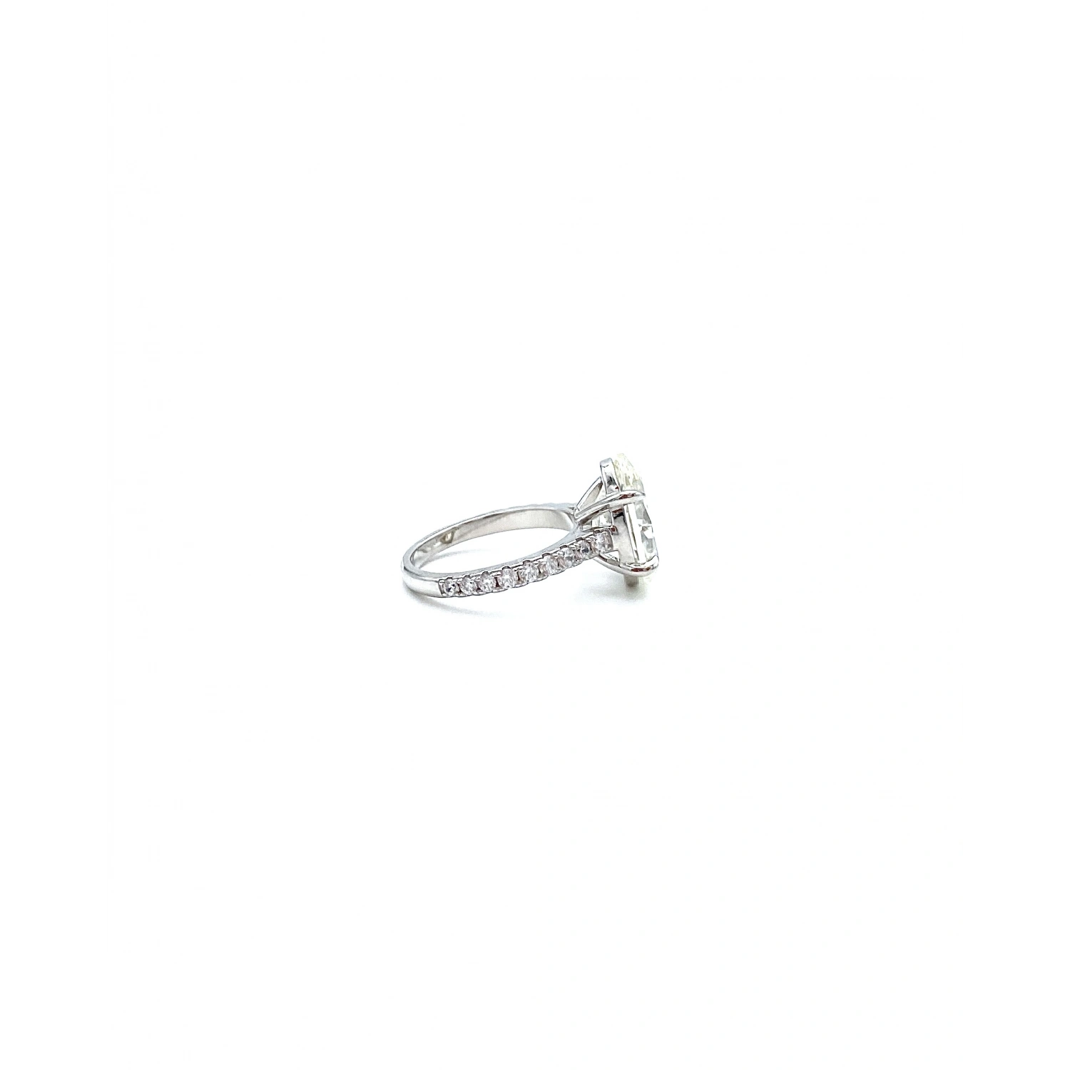 Mozanit Wedding Oval Tektaş Yüzük