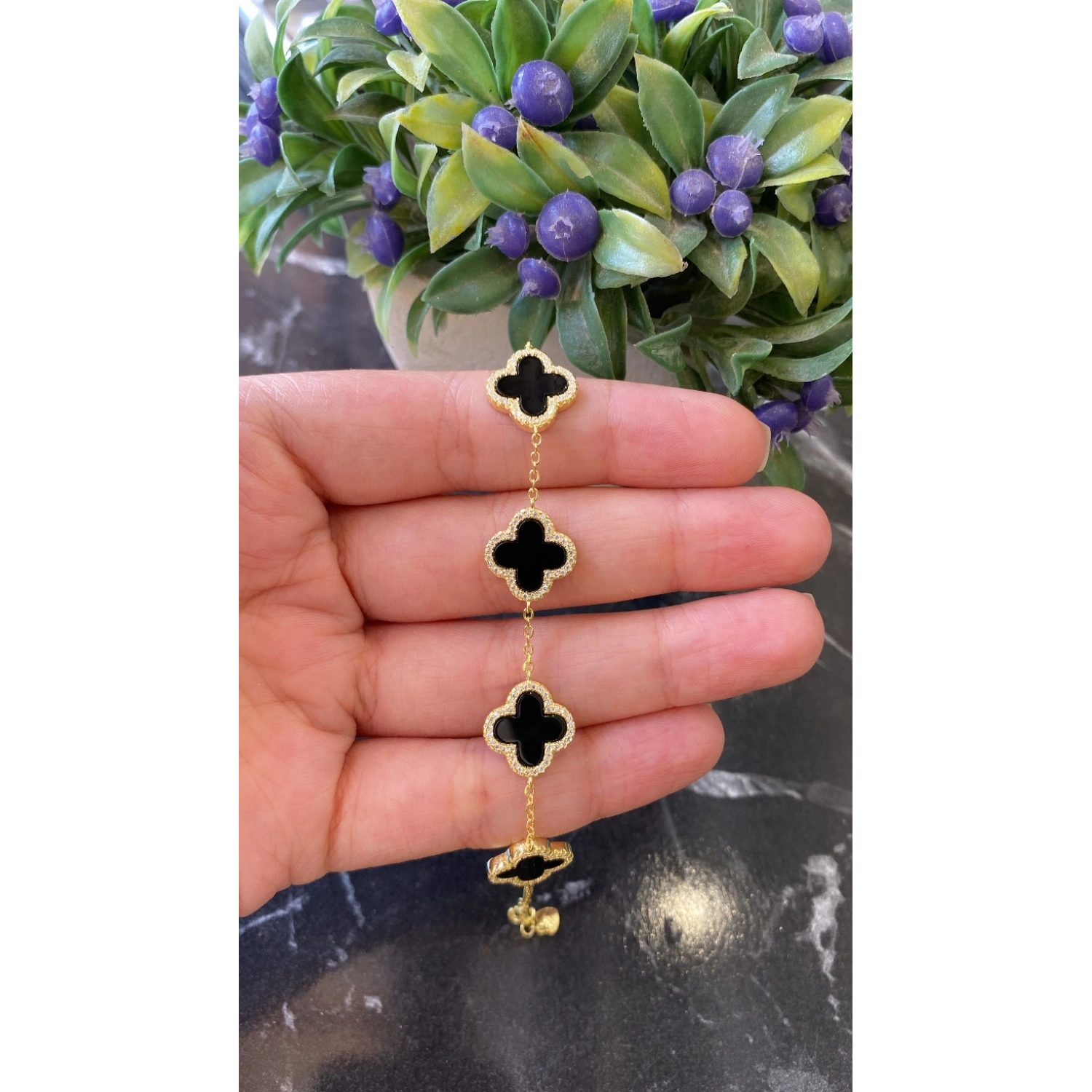 Onyx 5li Taşlı Yonca L Bileklik