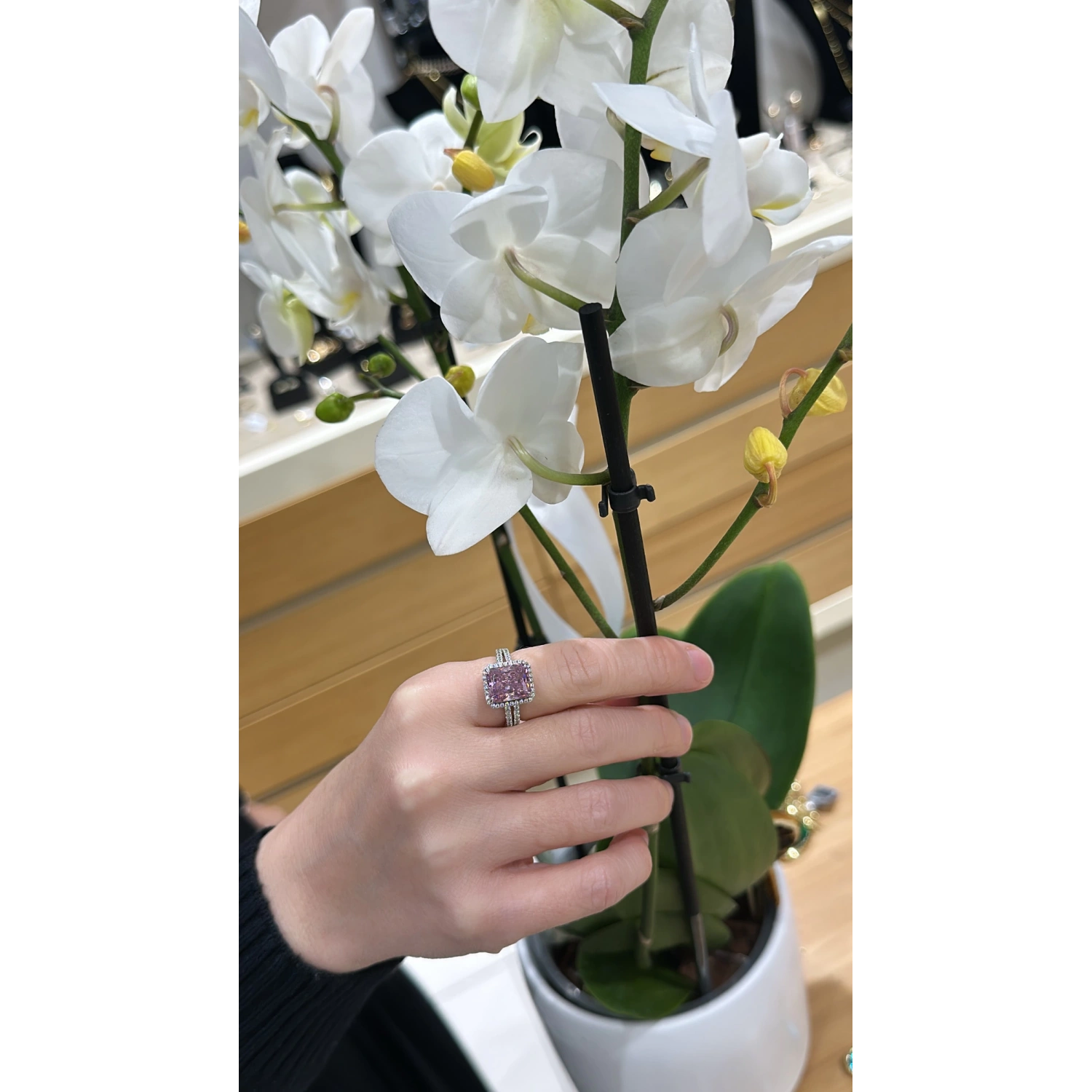 Pembe Di Tektaş Aro Yüzük