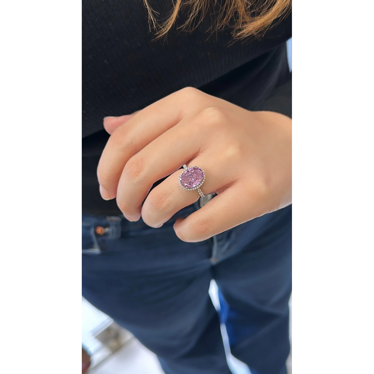 Pembe Oval Taş Yüzük