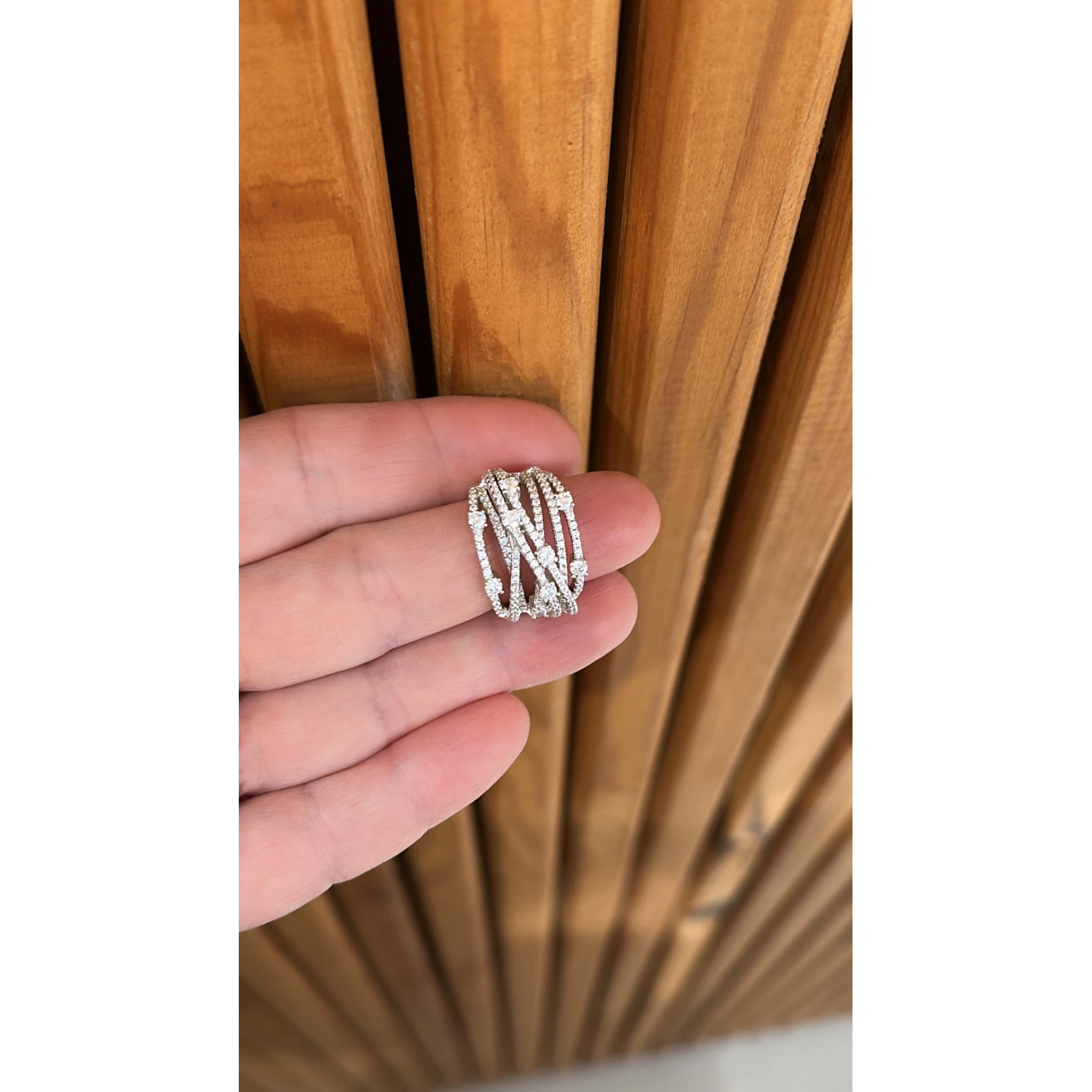 Pırlanta Montür 8 Sıra Yüzük