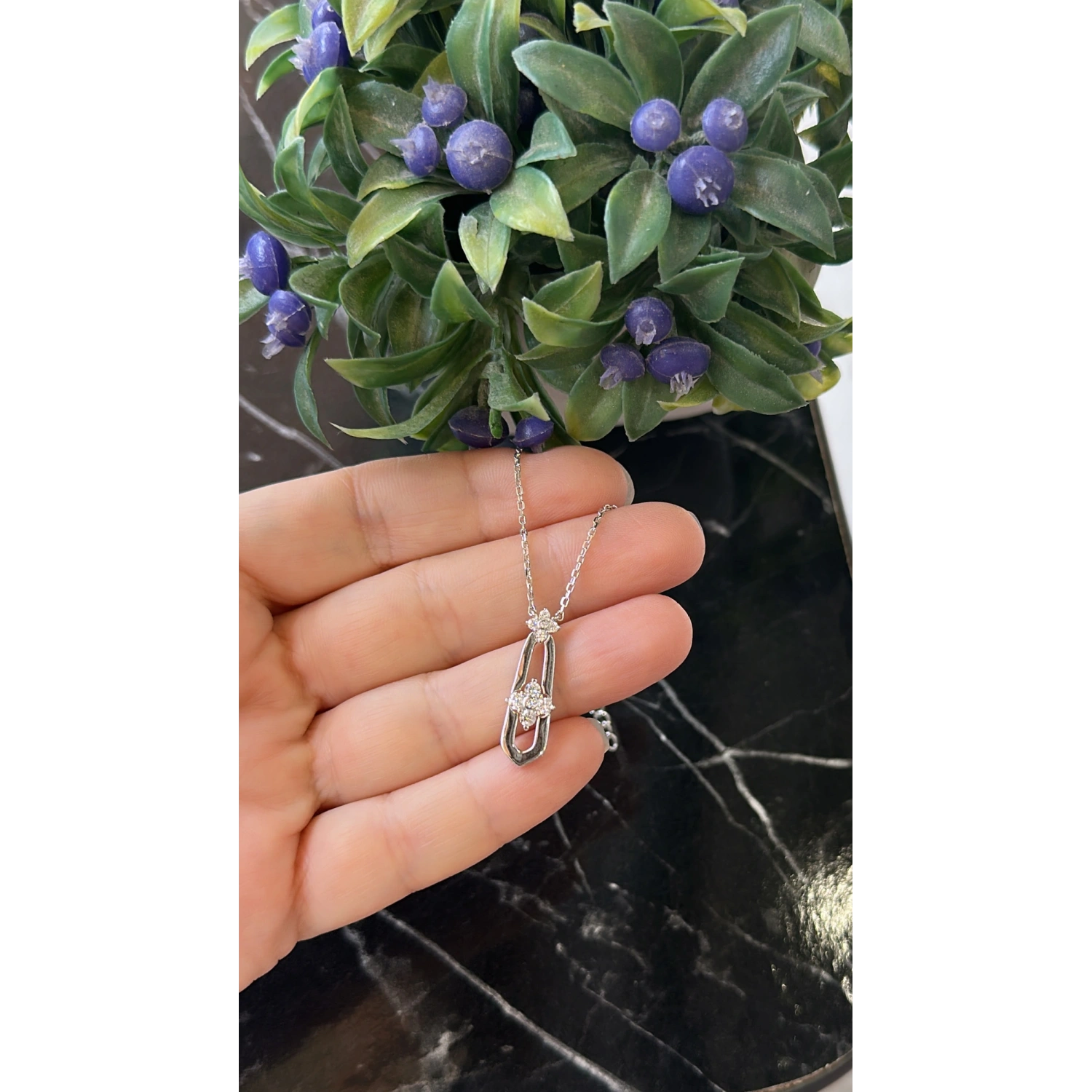 RC Taşlı Damla Kolye