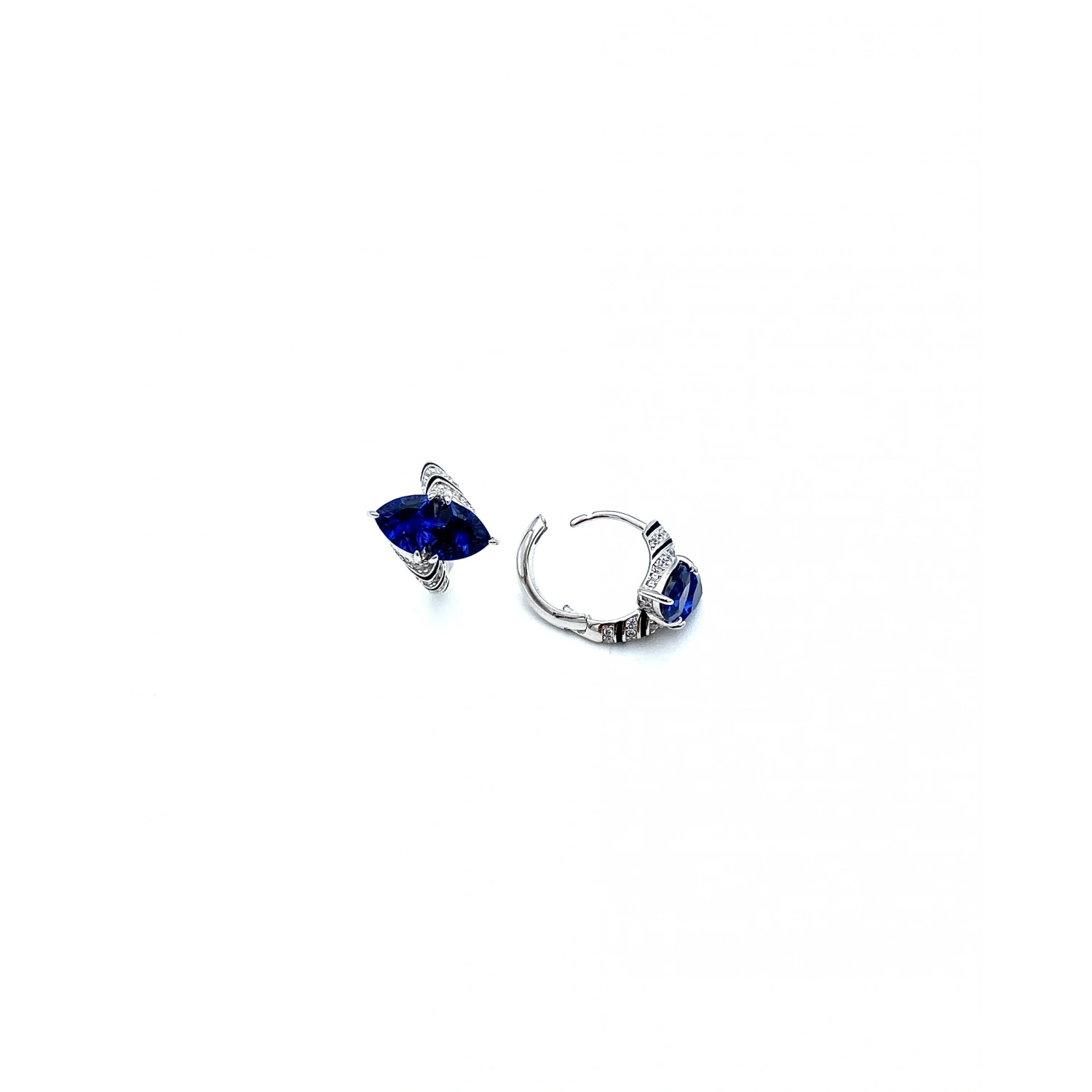 Safir Tri Zebra Küpe