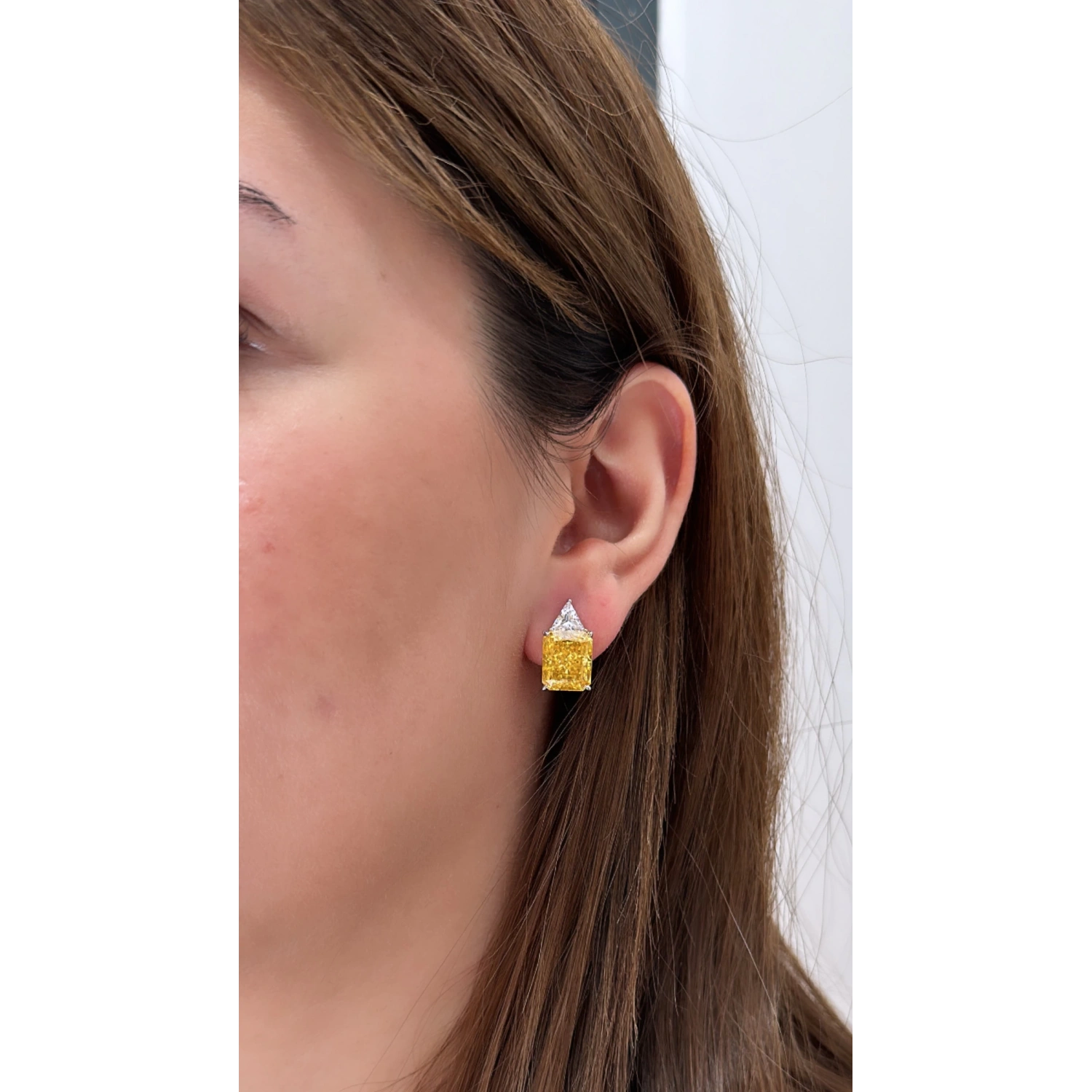 Sarı Ddörtgen Radiant Taşlı Triangle Küpe