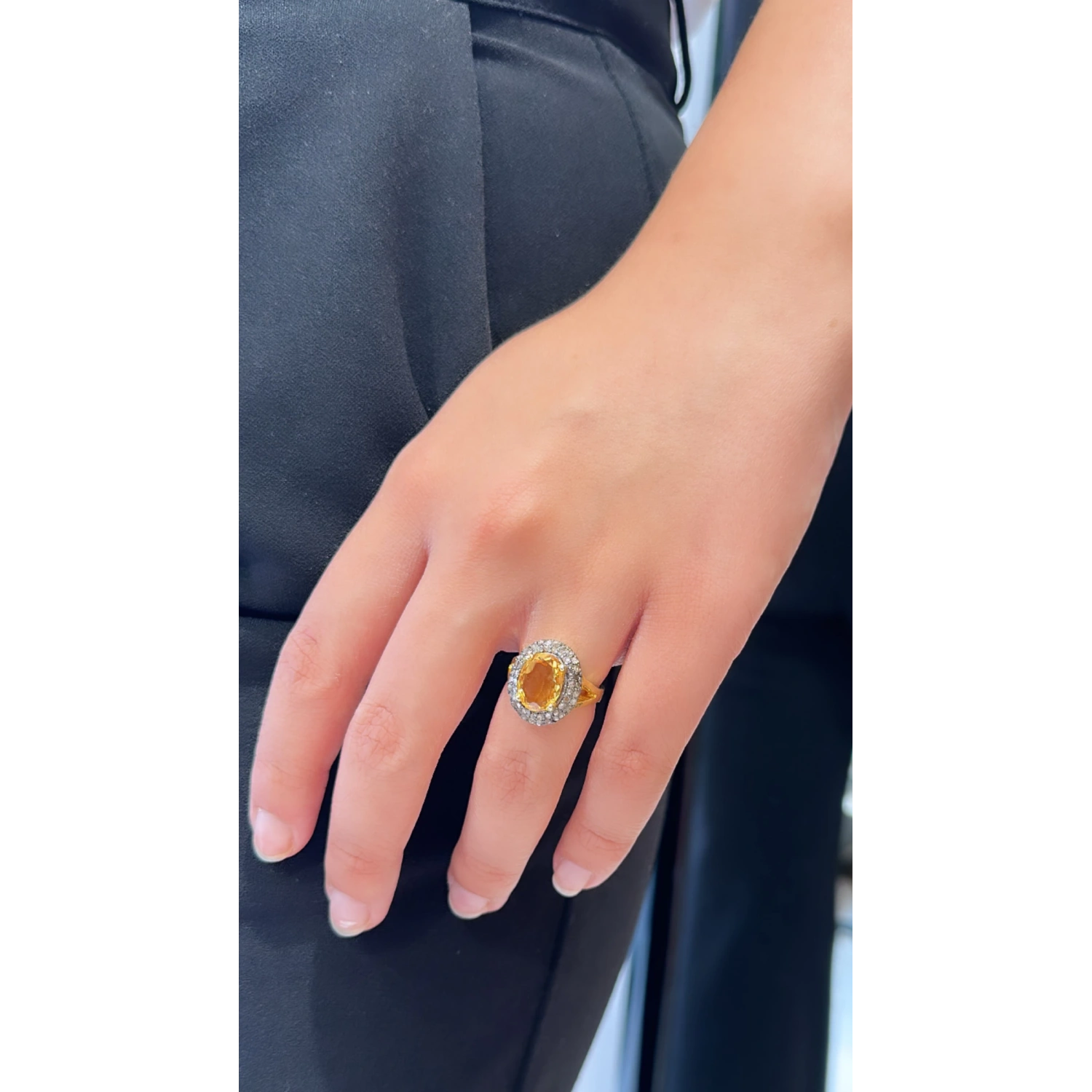 Sitrin Taşlı Ham Elmas Yüzük