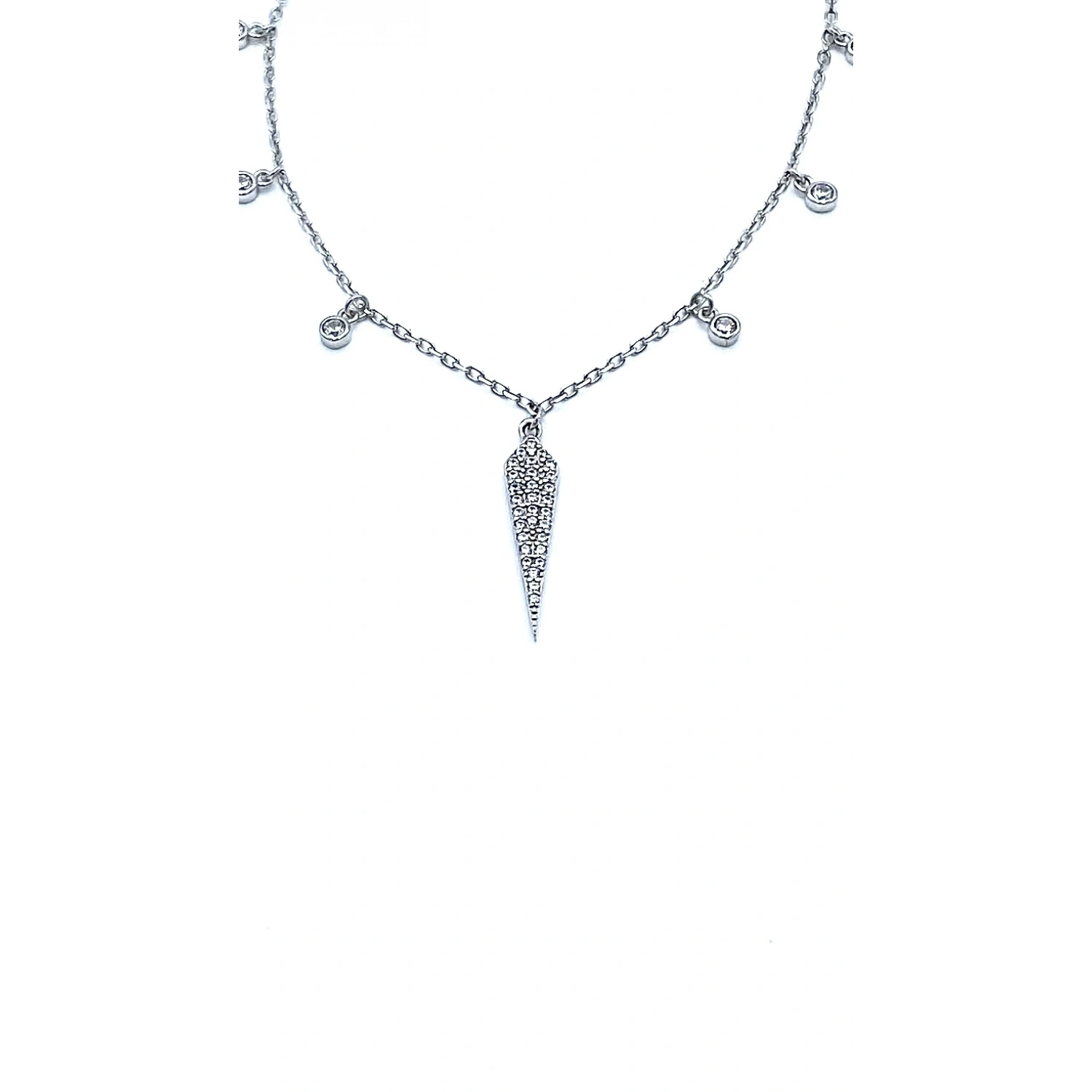 Sivri Uçlu Taşlı Kolye