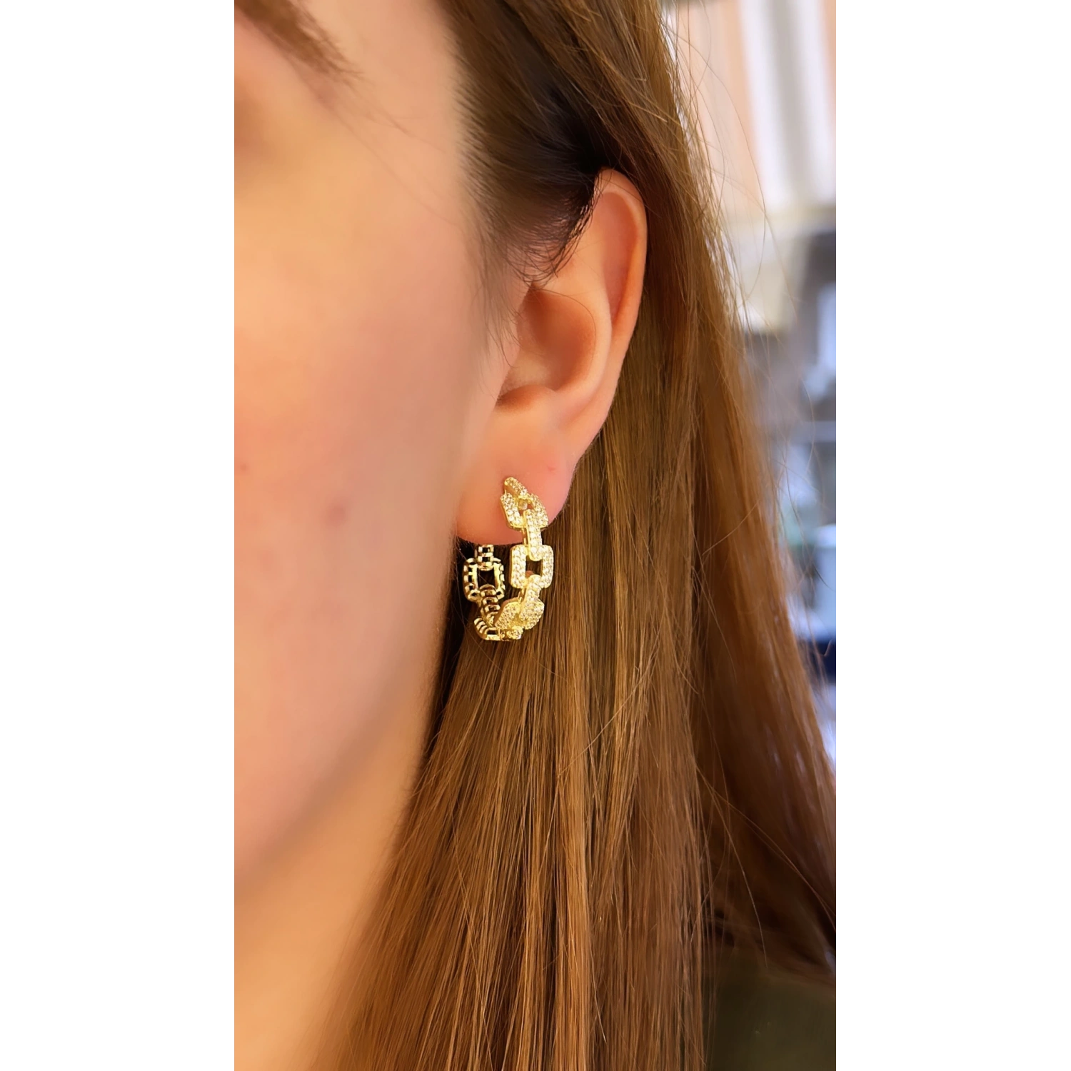 Taşlı Gurme Zincir Halka Küpe