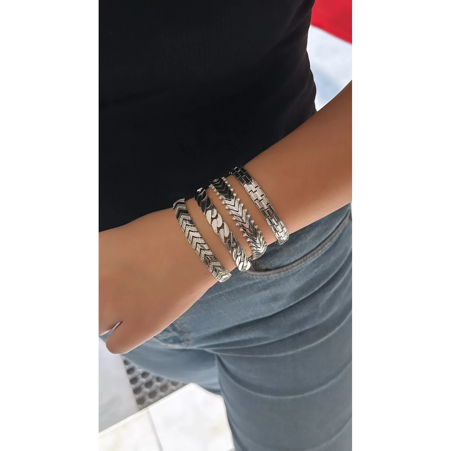 Taşlı Tırtıklı G Mln Chain Bileklik