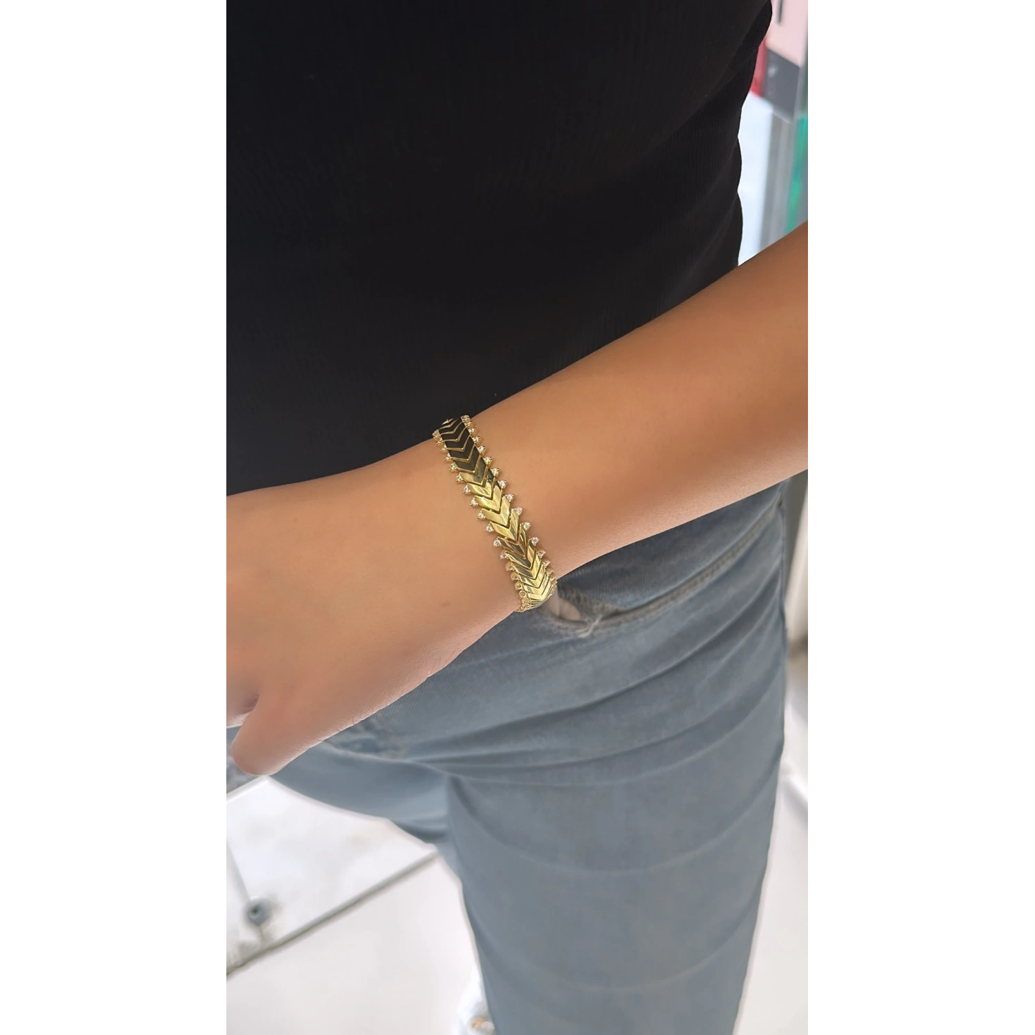 Taşlı Tırtıklı G Mln Chain Bileklik