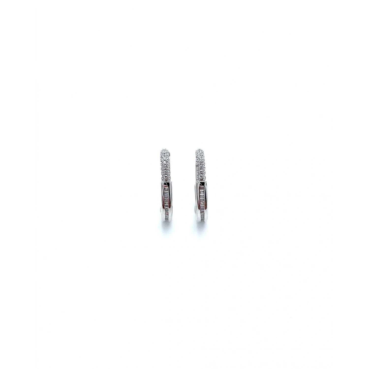 Tify Mini Baget Taşlı Halka Küpe