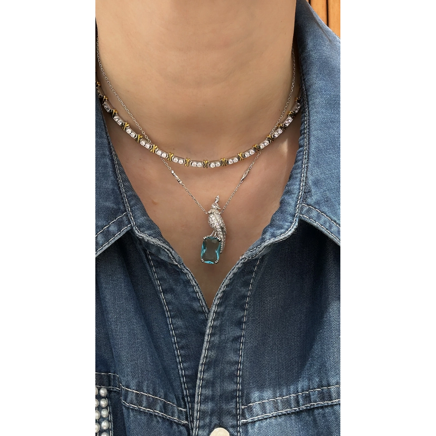 Topaz Tify The Bird Kolye