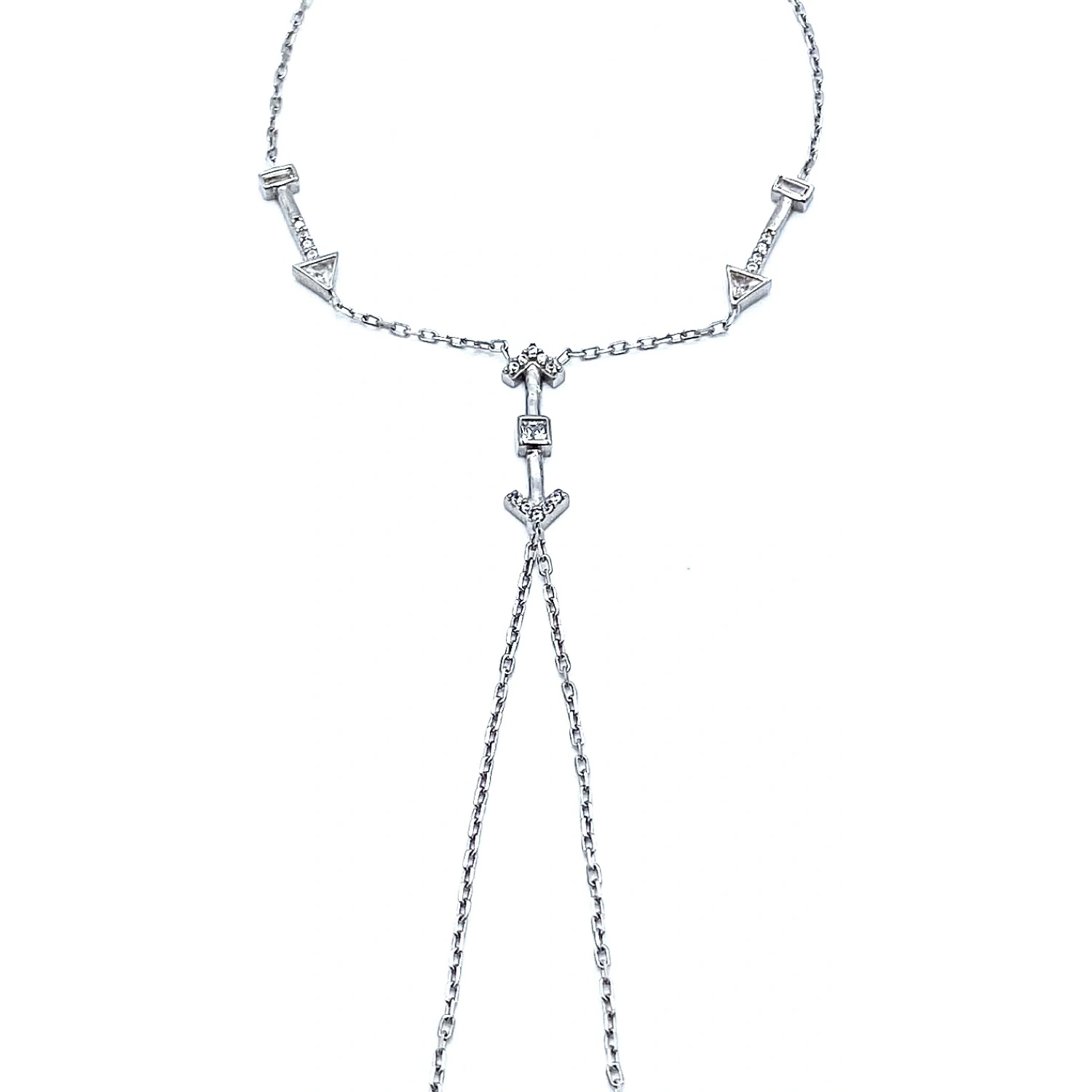 Tria Arrow Şahmeran