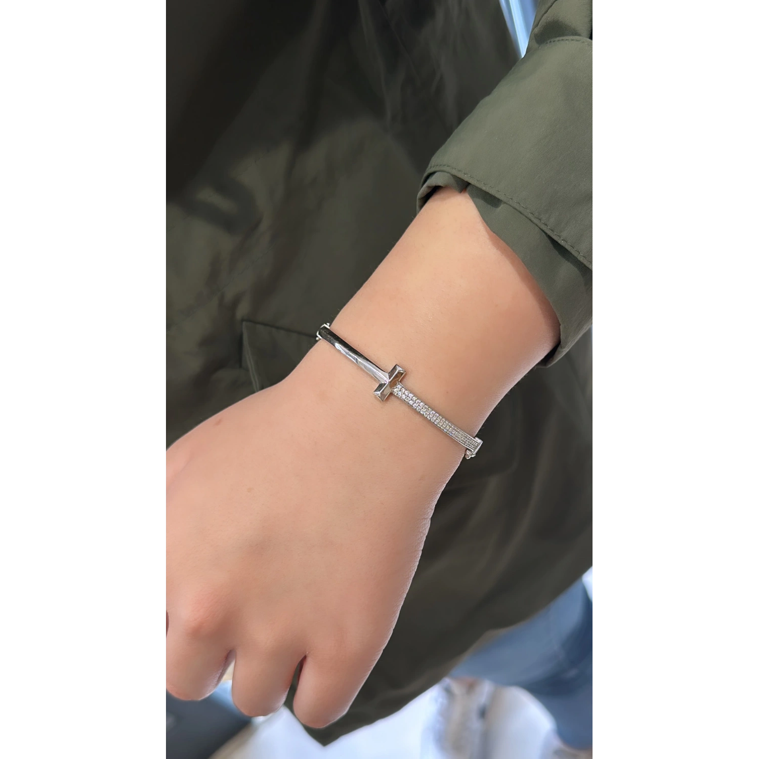 Yarı Taşlı İnce Tify Kelepçe