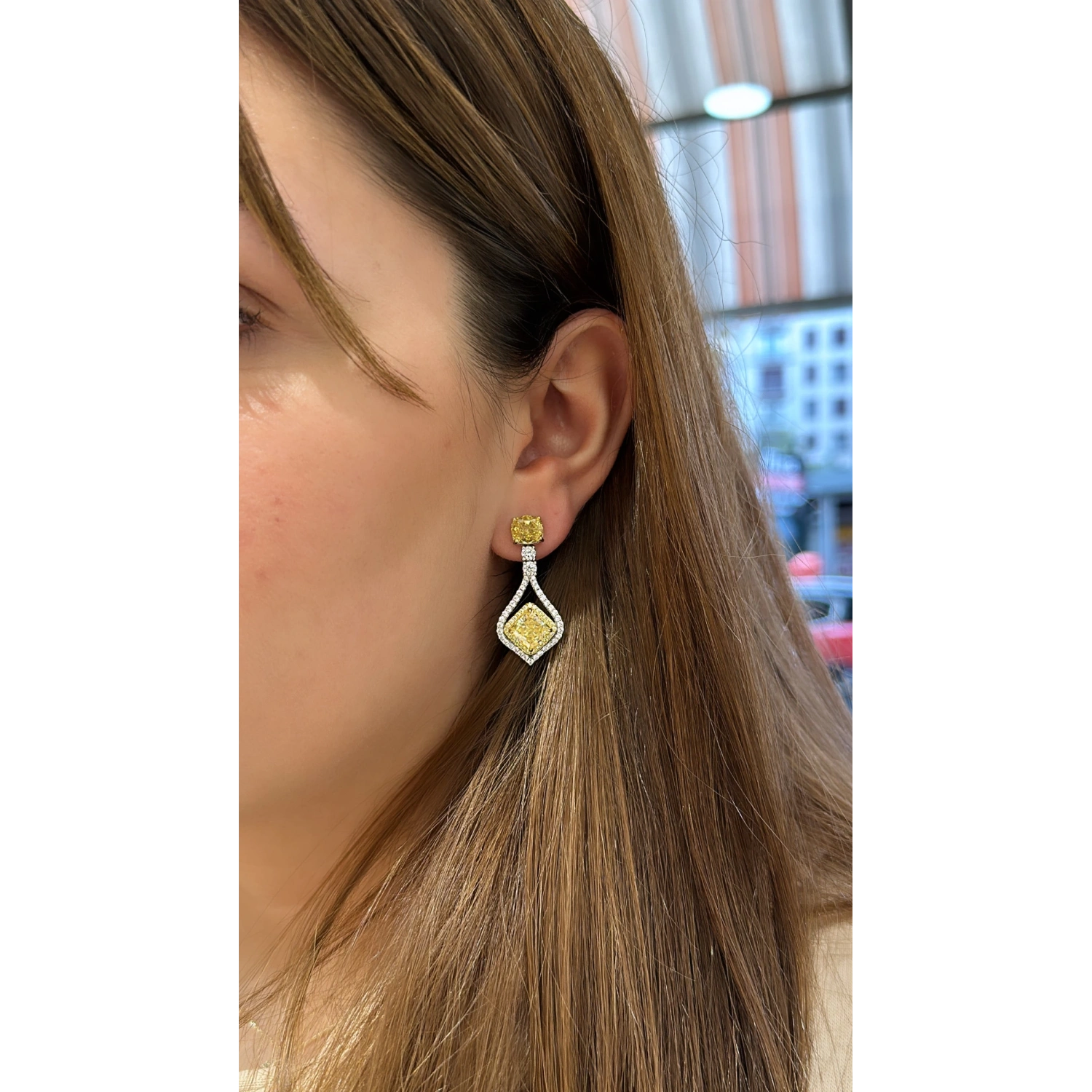 YD Damla 2 Taş Küpe