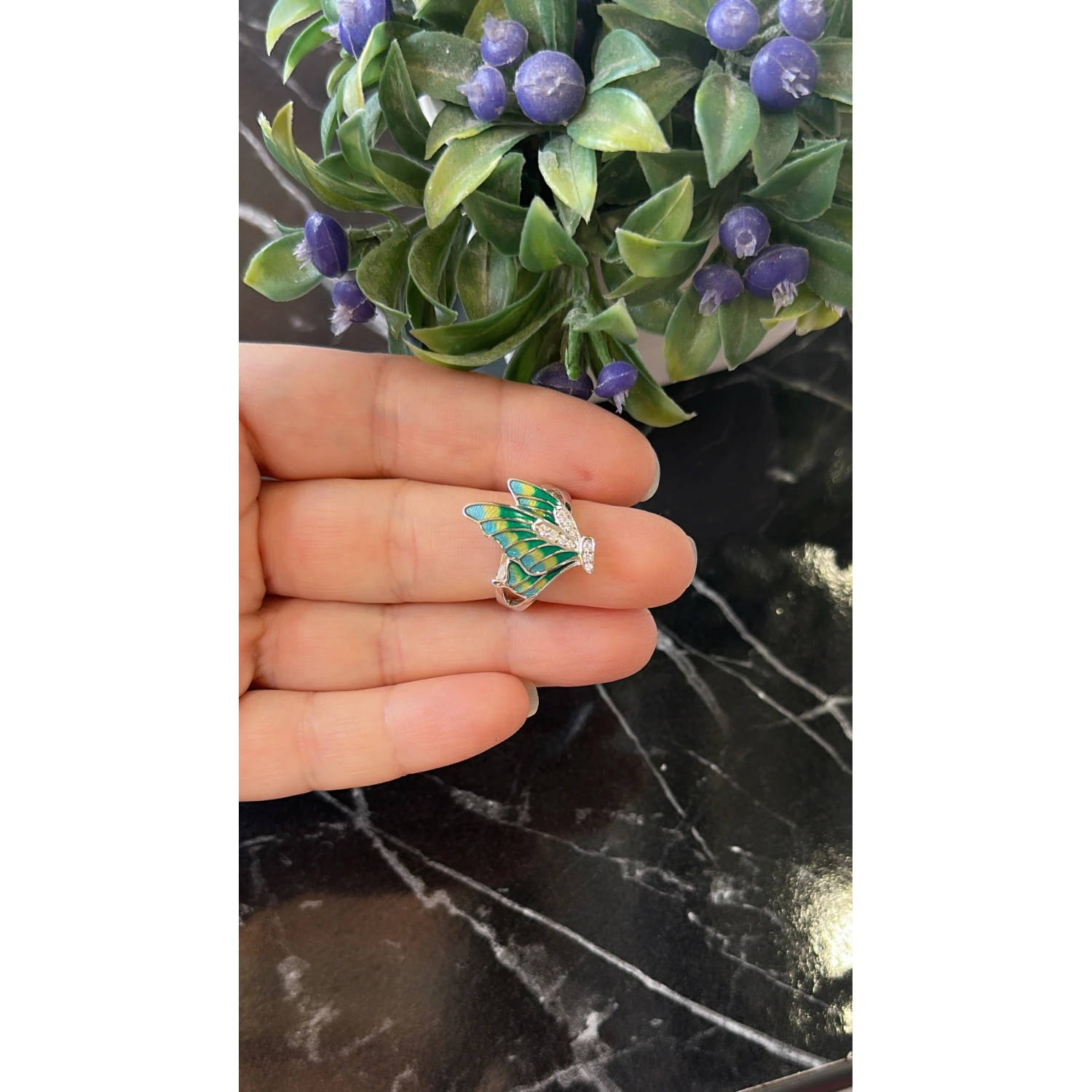 Yeşil Mineli Kelebek Yüzük