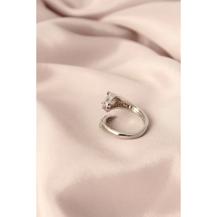 Gümüş Renk Metal Zirkon Taşlı Kaplan Model Ayarlanabilir Kadın Yüzük