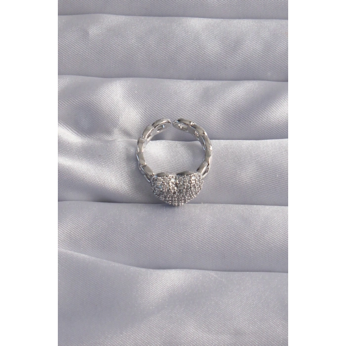 Pirinç Ayarlamalı Gümüş Renk Zirkon Taşlı Bombeli Kalp Yüzük