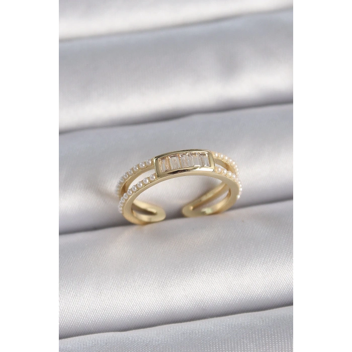 Pirinç Gold Renk Ayarlanabilir Sıralı İncili Zirkon Taş Detaylı Kadın Yüzük