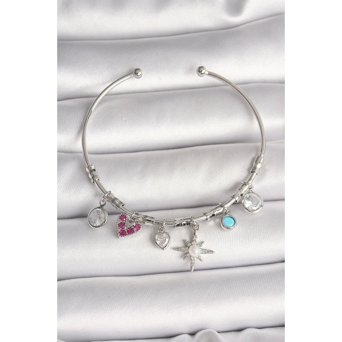 Pirinç Gümüş Renk Sallantı Zirkon Taşlı Kutup Yıldız Figür Kalp Detay Charm Kadın Bileklik
