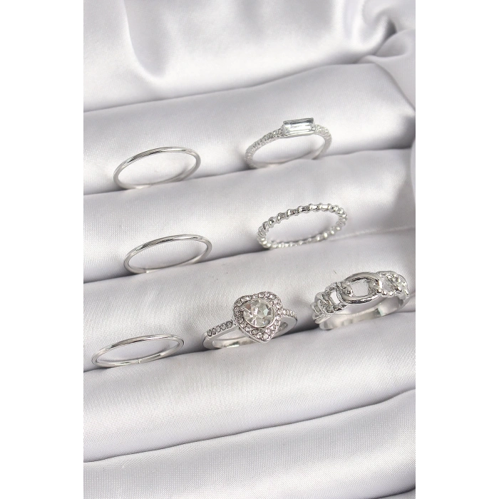 Pirinç Gümüş Renk Zirkon Taşlı Kalp Model Kadın Yüzük Kombini