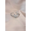 Ayarlamalı Gümüş Renk Metal Zirkon Taş ve Kristal Taşlı Kelebek Model Yüzük