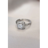 Gümüş Renk Baget ve Zirkon Taşlı Kare Yüzük