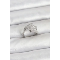 Gümüş Renk Zirkon Taşlı Pirinç Kadın Yüzük