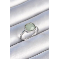 Pirinç Gümüş Renk Yeşil Kare Mineli Kadın Yüzük