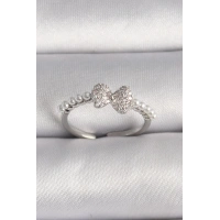 Pirinç Gümüş Renk Zirkon Taşlı Fiyonk İnci Detay Ayarlanabilir Yüzük