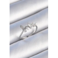 Pirinç Gümüş Renk Zirkon Taşlı Kalp Yaprak Model İnci Detay Kadın Yüzük