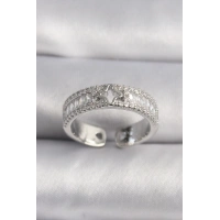 Pirinç Gümüş Renk Zirkon Taşlı Yıldız İşleme VIP Seri Kadın Yüzük