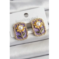 Pirinç Mor Mineli Papatya Figürlü Sanatsal Portre Model Gold Renk Kadın Küpe