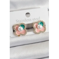 Pirinç Pembe Mineli İnci Detaylı Zirkon Taşlı Sanatsal Portre Yonca Model Gold Renk Kadın Küpe