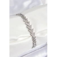 Pirinç Zirkon Taşlı Sıralı Ok Model Gümüş Renk Kadın Bileklik