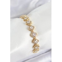 Pirinç Zirkon Taşlı Yonca Baget Model Gold Renk VIP Seri Kadın Bileklik