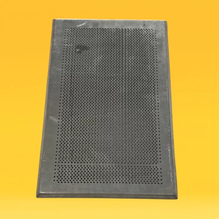 Alüminyum İtalyan Açılı (45°) Düz Teflon Kaplamalı Delikli Tava (2 mm) 40x60x1 CM